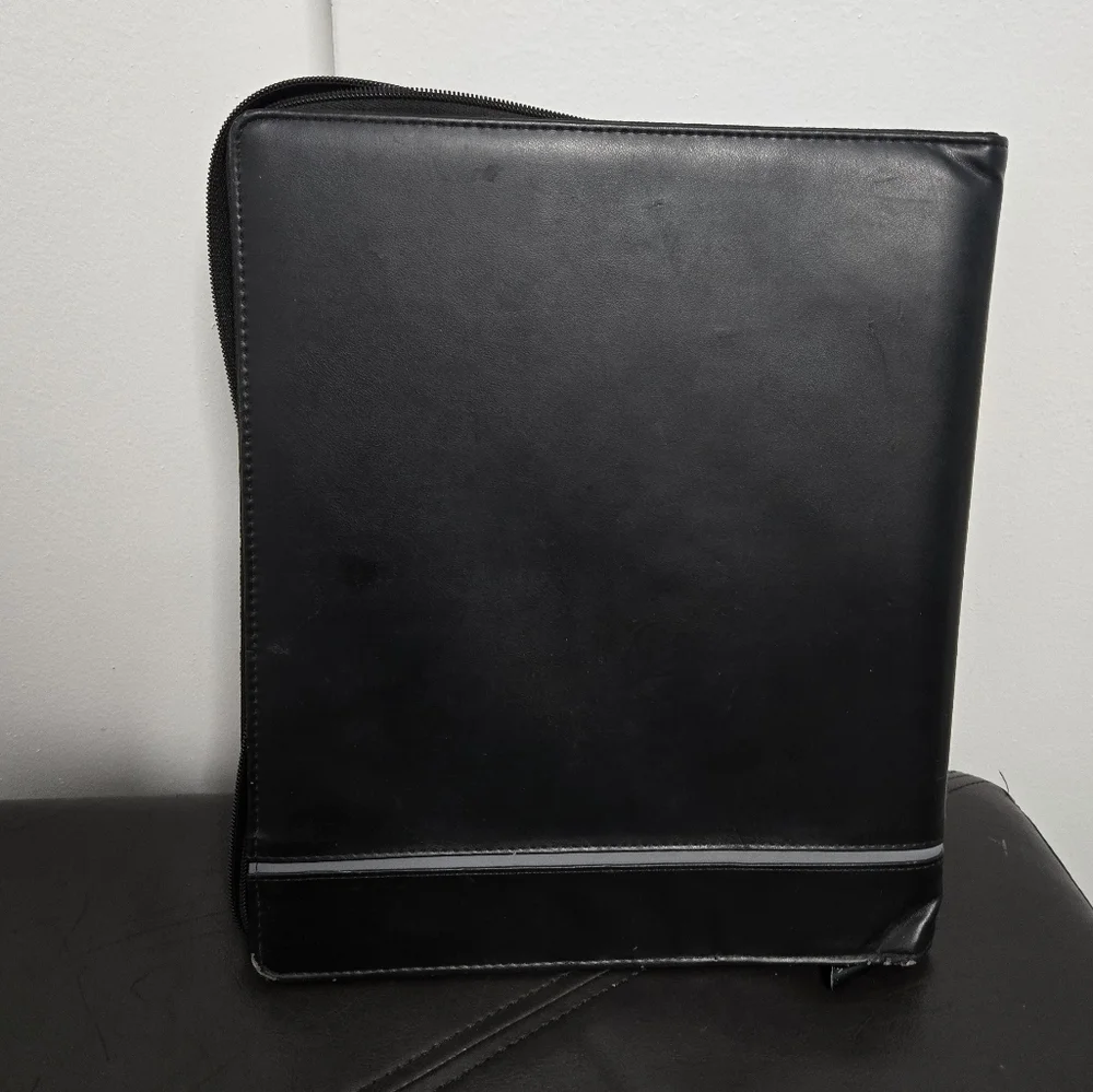 AT-A-GLANCE Professional Size Planner Cover